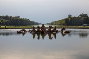 Fountain of Neptune, Versailles © Nikolay Maslov / unsplash